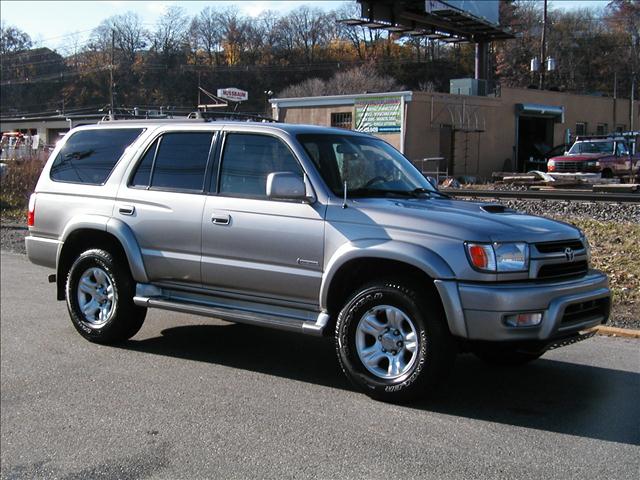Toyota 4Runner 2002 photo 2