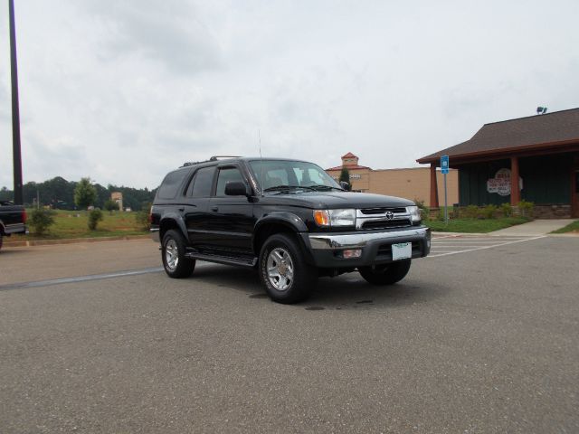 Toyota 4Runner 2002 photo 2