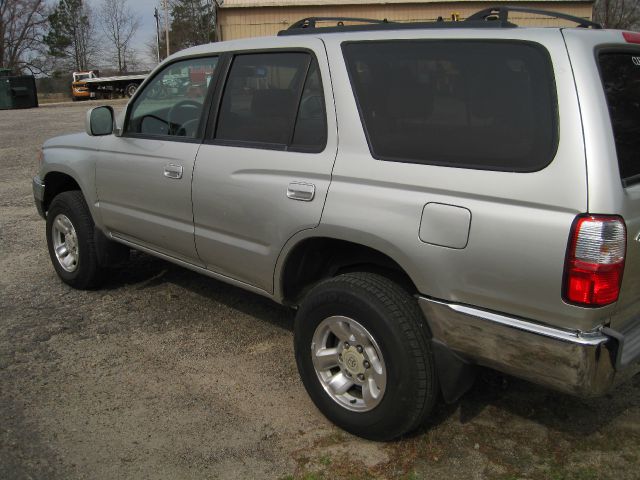 Toyota 4Runner 2002 photo 3
