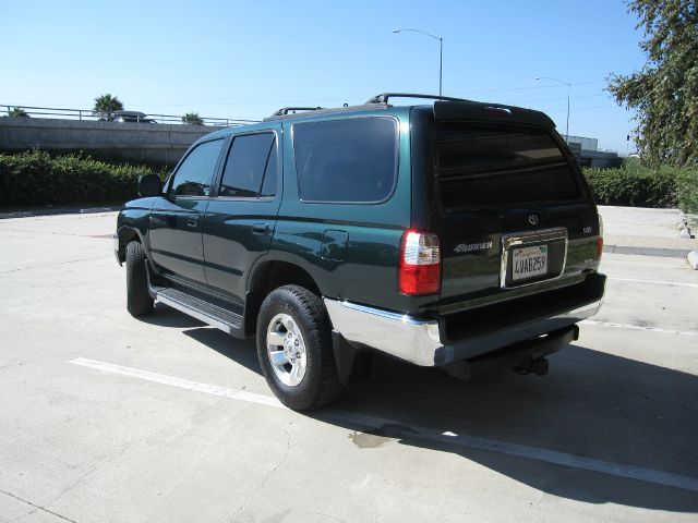 Toyota 4Runner 2002 photo 2