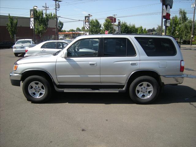 Toyota 4Runner 2002 photo 1