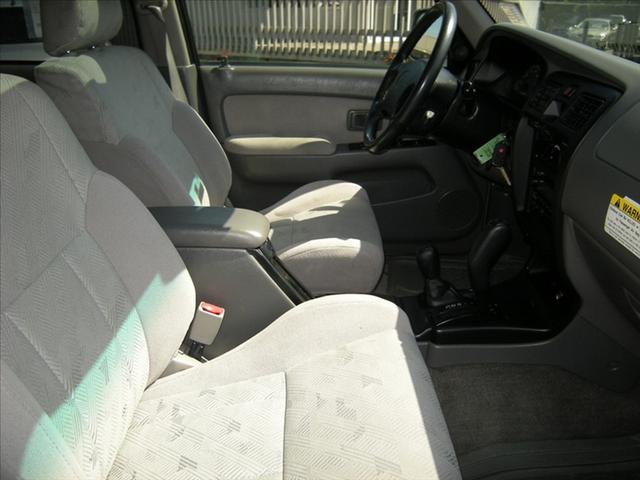 Toyota 4Runner 2002 photo 4