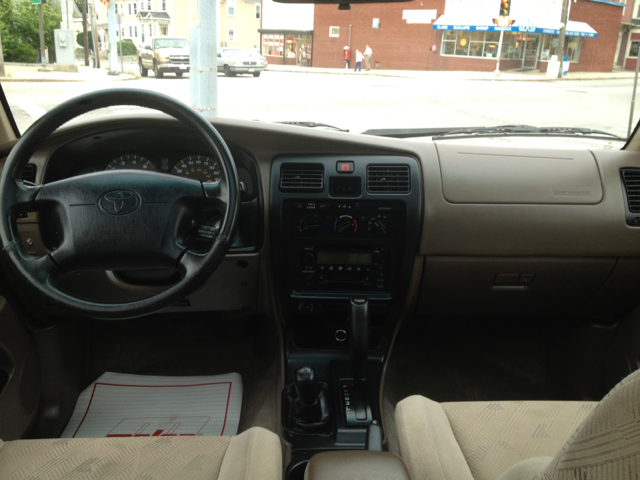 Toyota 4Runner 2002 photo 3