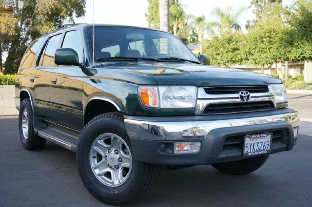 Toyota 4Runner 2002 photo 2