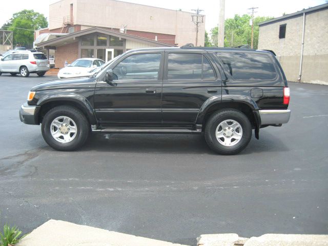 Toyota 4Runner 2002 photo 8