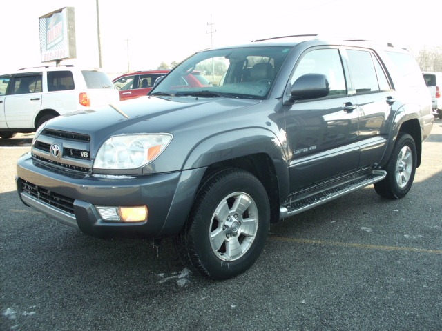 Toyota 4Runner 2003 photo 2