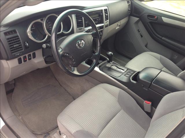 Toyota 4Runner 2003 photo 2