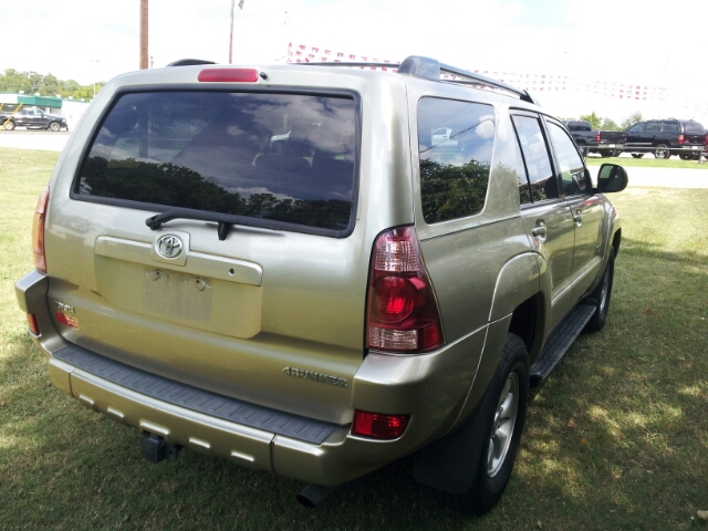 Toyota 4Runner 2003 photo 2