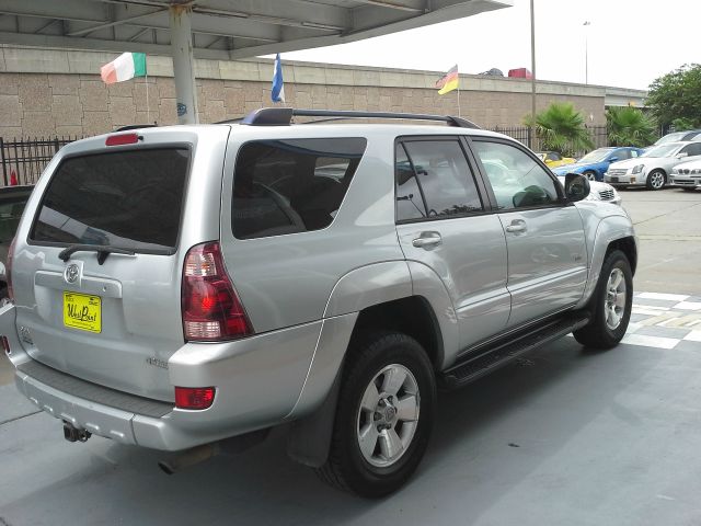 Toyota 4Runner 2003 photo 3