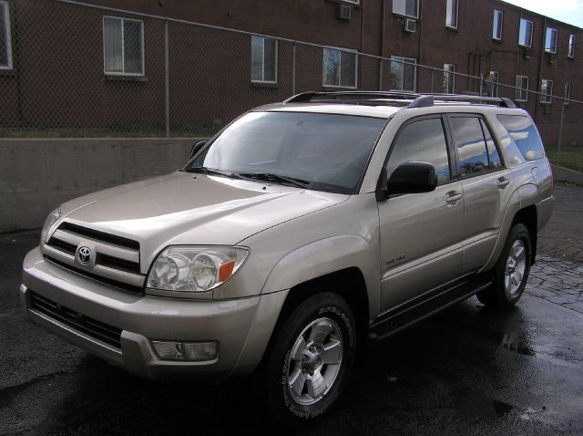 Toyota 4Runner 2003 photo 2