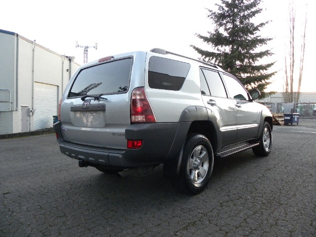 Toyota 4Runner 2003 photo 2