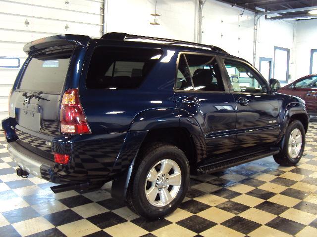 Toyota 4Runner 2004 photo 2