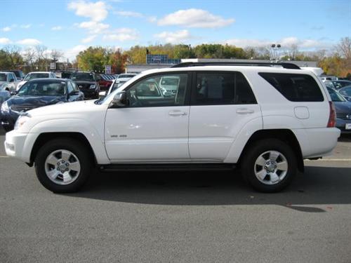 Toyota 4Runner 2004 photo 2