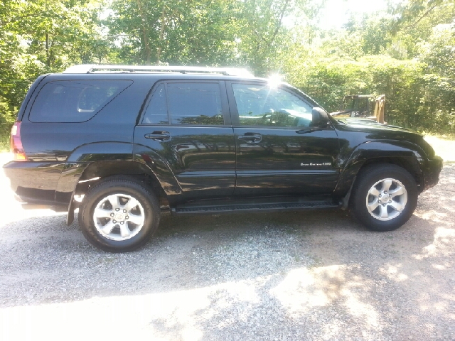 Toyota 4Runner 2004 photo 2