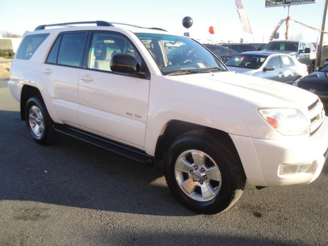 Toyota 4Runner 2004 photo 2
