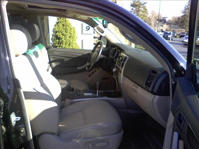 Toyota 4Runner 2004 photo 3