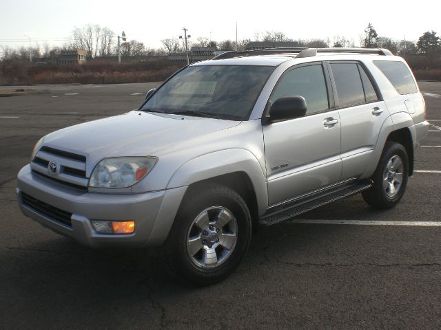 Toyota 4Runner 2004 photo 2