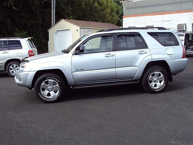 Toyota 4Runner LT Pickup 4D 8 Ft Sport Utility
