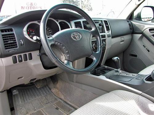 Toyota 4Runner 2004 photo 3