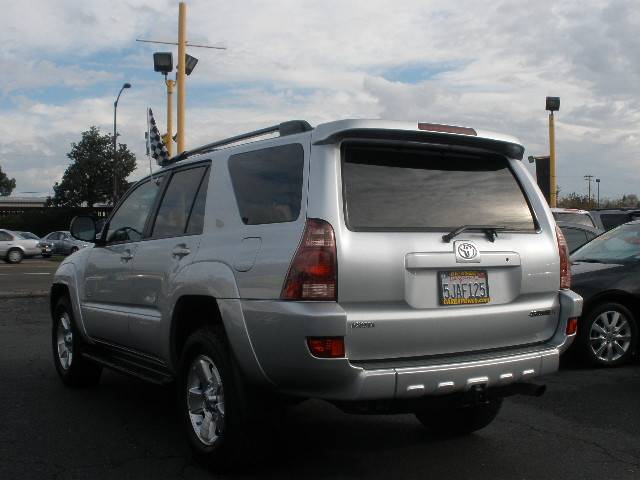 Toyota 4Runner 2004 photo 4