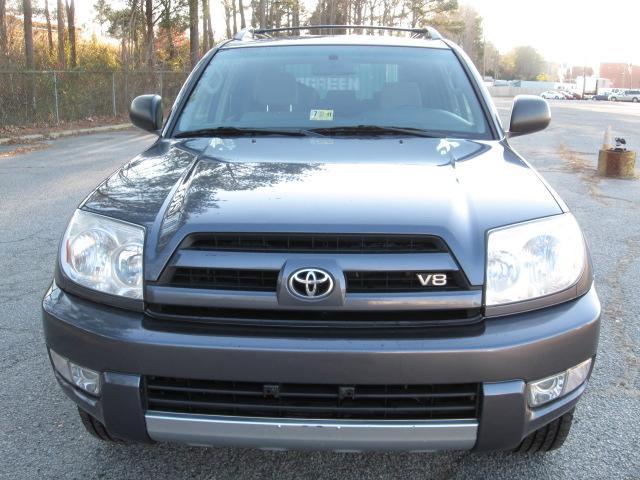 Toyota 4Runner 2004 photo 2