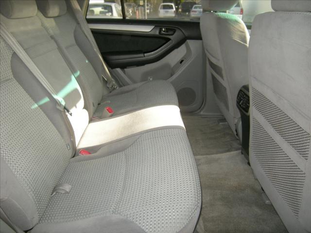 Toyota 4Runner 2004 photo 2