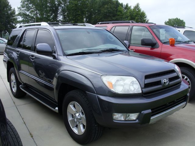 Toyota 4Runner 2004 photo 2