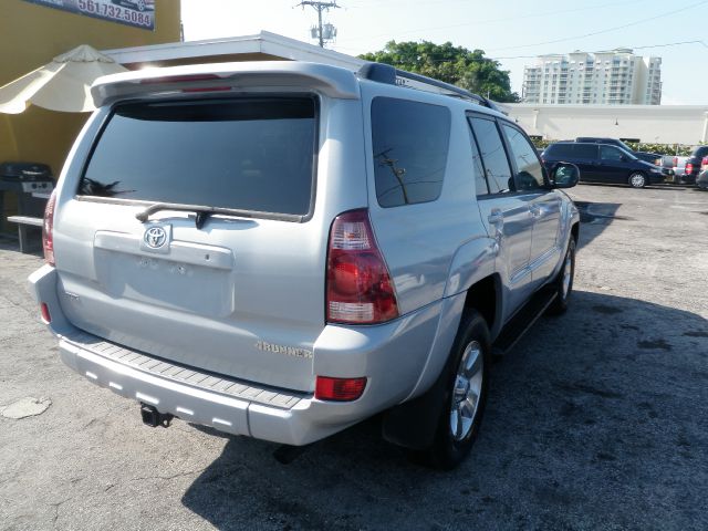 Toyota 4Runner 2004 photo 11