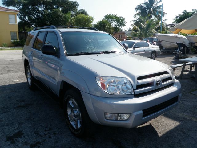 Toyota 4Runner 2004 photo 14