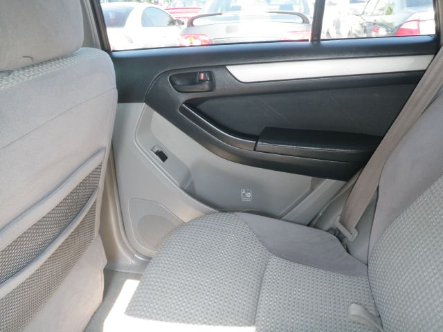 Toyota 4Runner 2004 photo 3