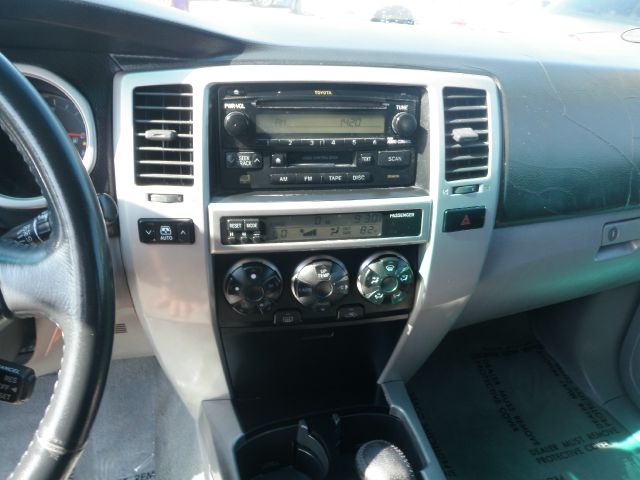 Toyota 4Runner 2004 photo 4