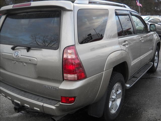 Toyota 4Runner 2004 photo 2