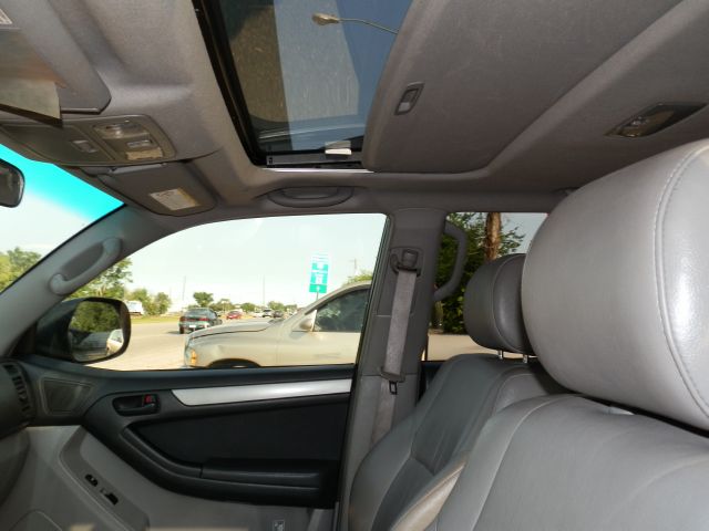 Toyota 4Runner 2004 photo 6