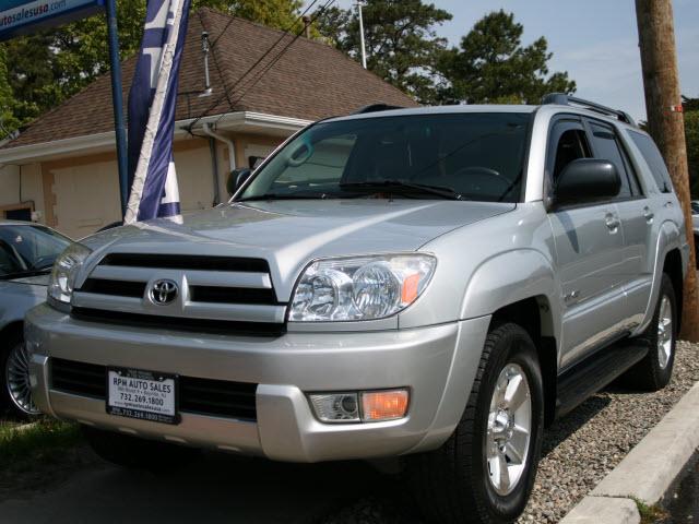 Toyota 4Runner 2004 photo 2