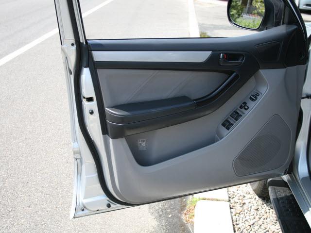 Toyota 4Runner 2004 photo 4
