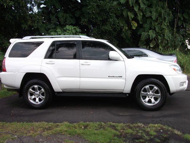 Toyota 4Runner 2004 photo 2