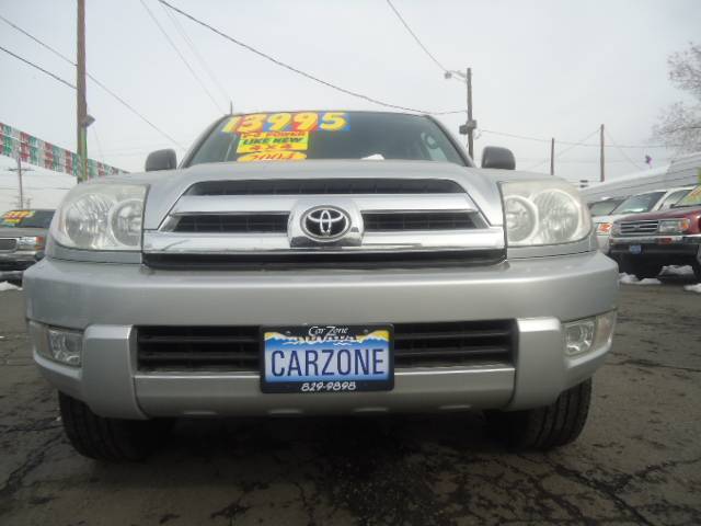Toyota 4Runner 2004 photo 4