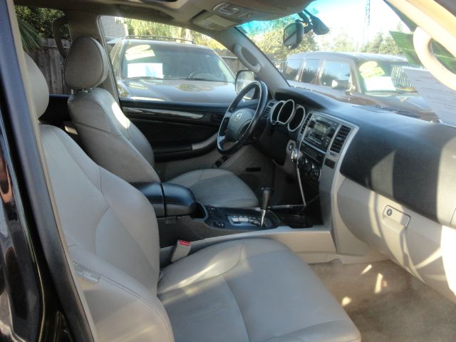 Toyota 4Runner 2004 photo 0