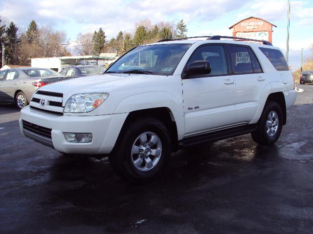 Toyota 4Runner LT Pickup 4D 8 Ft Sport Utility