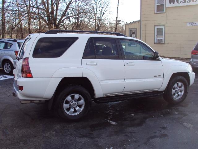 Toyota 4Runner 2004 photo 4