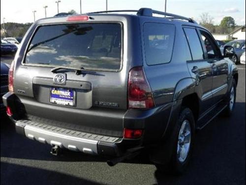 Toyota 4Runner 2004 photo 3