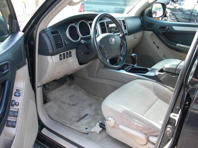 Toyota 4Runner 2004 photo 3