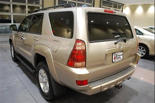 Toyota 4Runner 2004 photo 3