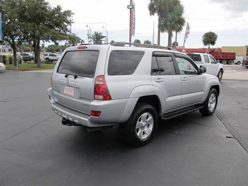 Toyota 4Runner 2004 photo 2