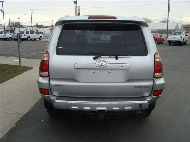 Toyota 4Runner 2004 photo 2