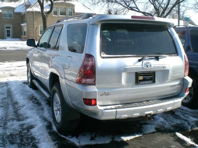 Toyota 4Runner 2004 photo 2
