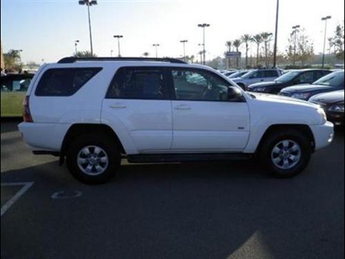 Toyota 4Runner 2004 photo 2