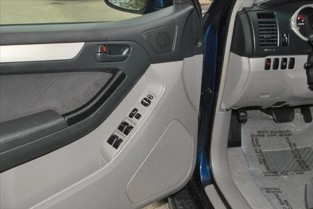 Toyota 4Runner 2004 photo 4