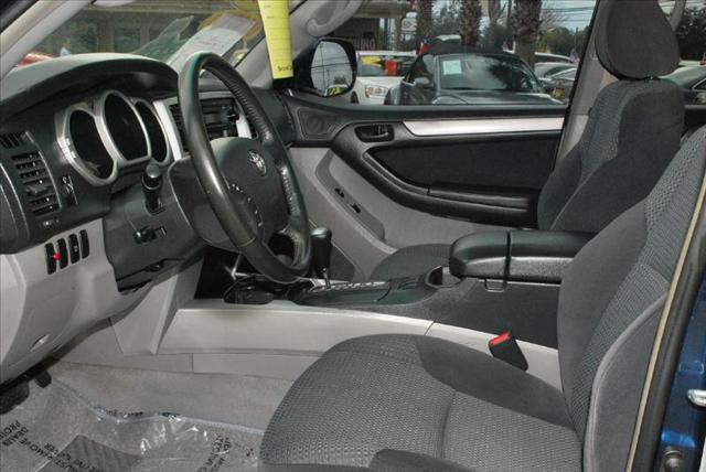 Toyota 4Runner 2004 photo 5