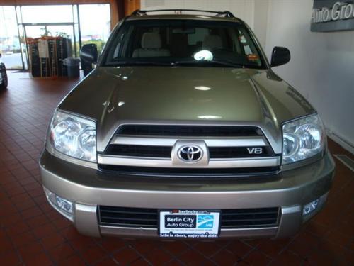 Toyota 4Runner 2004 photo 2